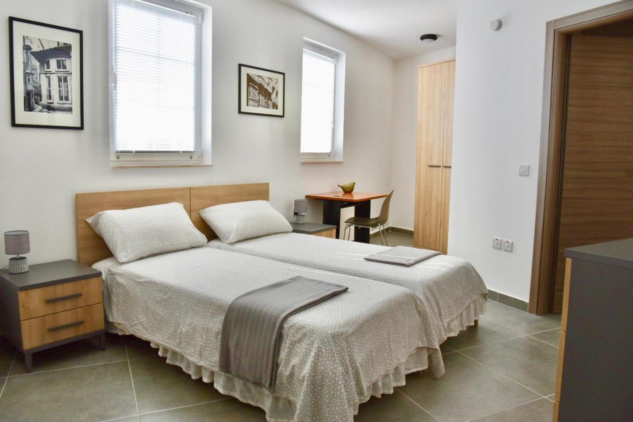Bright & Modern 2-Bedroom, 4Th Floor Apartment In Gzira, Malta Extérieur photo